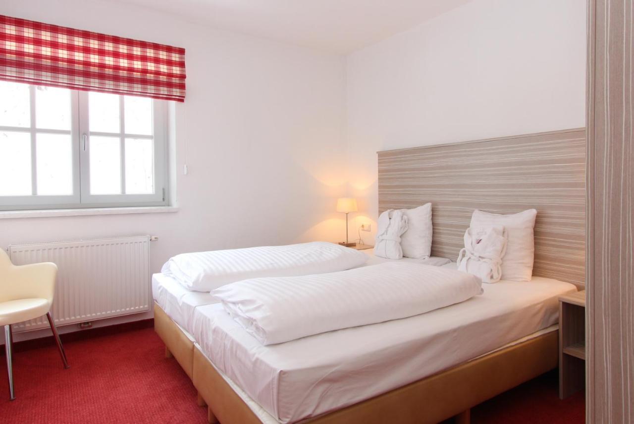 Alpine Resort By Alpin Rentals - Incl Summercard Kaprun Bagian luar foto
