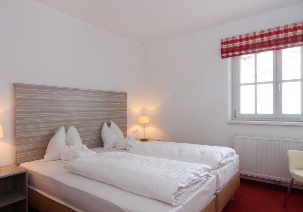 Alpine Resort By Alpin Rentals - Incl Summercard Kaprun Bagian luar foto